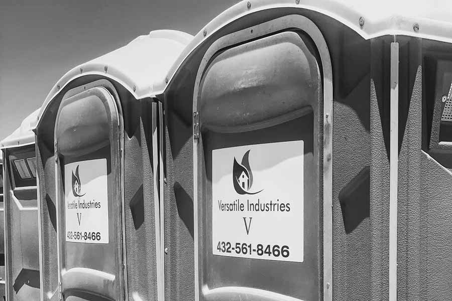 Versatile Portable Toilet- Versatile Industries V, LLC | Midland & Trenton, TX 